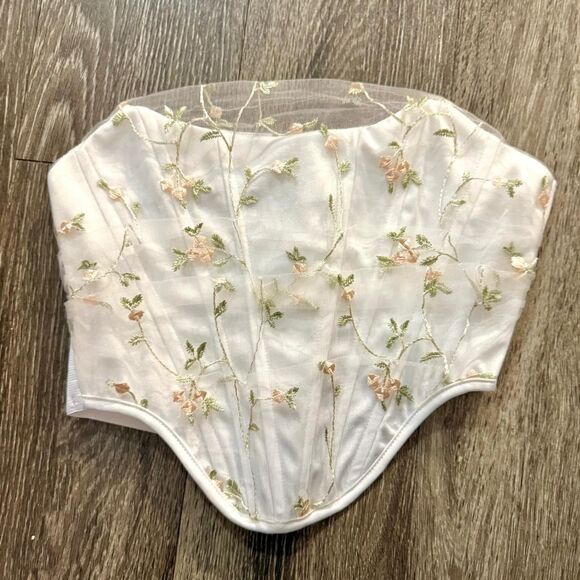 White Floral Embroidered Mesh Corset Top - Picture 2 of 4